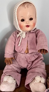 lot 118 image: Vintage Dolls