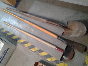 Heavy duty hardwood handle  metal ...