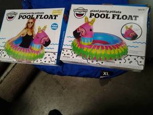 Lot of 2 giant party pinata pool fl...