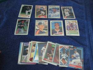 lot 37 image: 25 Baseball Rookie Cards...