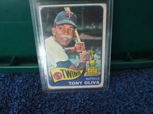 lot 55 image: 1965 Topps Tony Oliva Card...