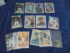 lot 92 image: Kirby Pucket Cards...