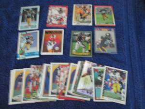 lot 99 image: 45 Rod Woodson Cards...