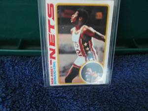 lot 101 image: 1978-79 Topps Bernard King Rookie C...