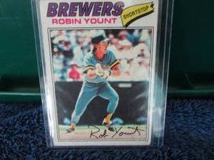 lot 126 image: 1977 Robin Yount Topps Card...