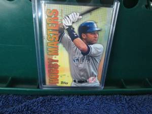 lot 127 image: 2001 Topps Hobby Masters Derek Jete...