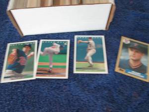 lot 132 image: Box of Minnesota Twins Cards...