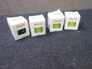 lot 168 image: 4 Mini Speakers...