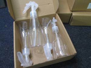 lot 170 image: 4- 4 pks Spray Bottles...