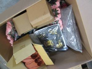 lot 172 image: Large Box of Assorted Overstock & R...