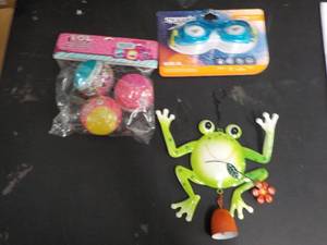 lot 15 image: Frog Chime, LOL Surprise, Speedo Go...