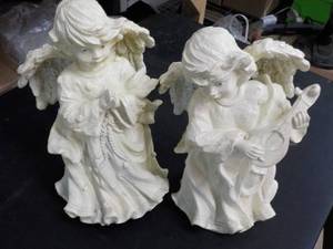 lot 99 image: Musicals Angels...