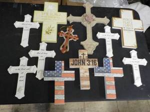 lot 253 image: Crosses in a Basket...