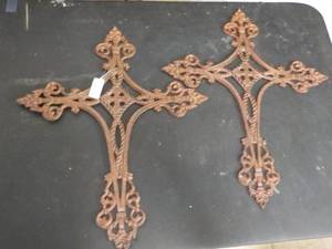lot 255 image: 2 Cast Iron Crosses 17 tall...