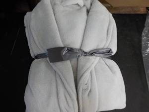 lot 284 image: Bathrobe- one size...