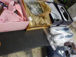 lot 292 image: 5 Pair of Unclaimed Shoes...