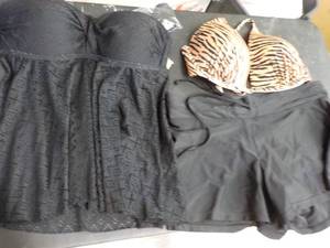 lot 299 image: 3 pc size M Swimsuits...