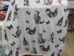 lot 383 image: Cat Throw...