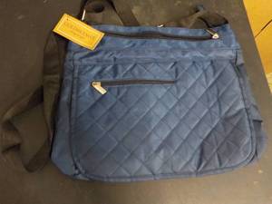 lot 386 image: Gold Coast Blue Purse 15 x 11 multi...