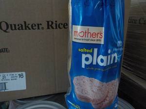 lot 406 image: 4 Cases Quaker Rice Cakes - past be...
