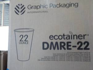 lot 417 image: Case of 1000 22 oz Glasses...