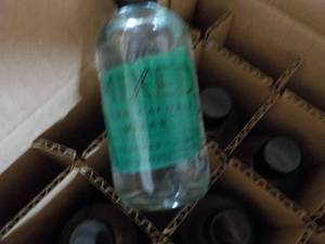 lot 428 image: Case of 72 Small Bottles Be Mixed C...