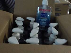 lot 439 image: Case of 12 - 8 oz Bottles Antibacte...