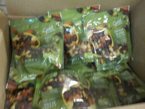 lot 447 image: Case of 12 Bags Energy Blend Trail ...