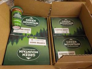 lot 505 image: 4 -6 packs Mocha Green Mountain Cof...