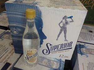 lot 522 image: case of 12  - 20 oz bottles superio...