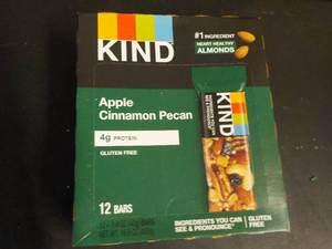 lot 546 image: Box of 12 KIND Apple Cinnamon Pecan...