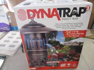 lot 116 image: Dynatrap Insect Trap...
