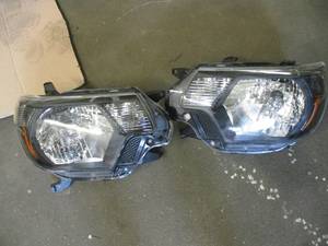 lot 154 image: Pair of DOT DRL VOR HB2 Qingtain Ve...