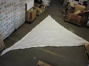lot 185 image: Outdoor Fabric Triangle- 16 foot si...