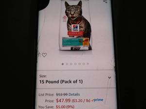 lot 213 image: Hills Science Diet Adult Cat Food...