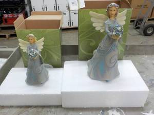 lot 42 image: Wood Inspiration Angels 8 x 10 hig...