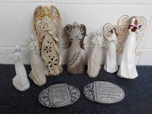 lot 67 image: Angels and Signs...