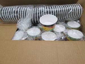 lot 14 image: case of 1000 68 oz food containers...