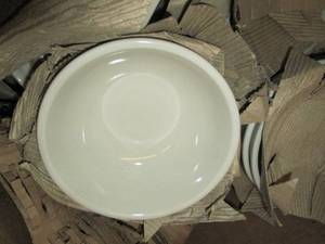 lot 32 image: box of superior bowls ...