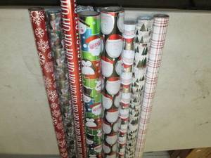 lot 41 image: 8 rolls of wrapping paper ...
