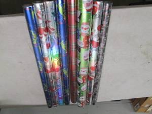 lot 47 image: 8 rolls of wrapping paper ...