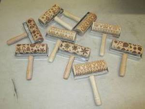 lot 93 image: 9 hand rollers ...
