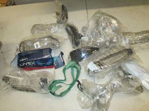 lot 121 image: lot of saftey glasses and goggles  ...