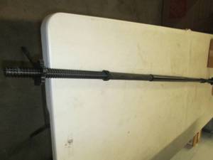 lot 123 image: 5 foot weight lifting bar ...