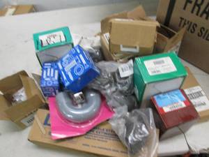 lot 132 image: box full of reducers, screws , nuts...