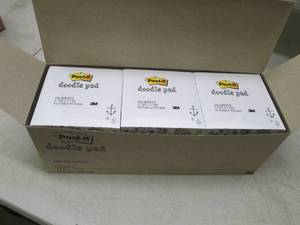 lot 169 image: box of doodle pads 6 packs 4500 per...