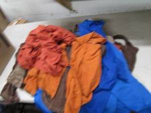 lot 187 image: Box of 21 new girls large shirts an...