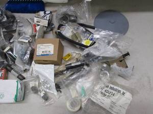 lot 198 image: Nuts, bolts, alan wrenches, fuses, ...