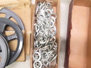 lot 201 image: 100 pack of split lockwashers, 4 di...