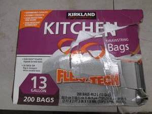 lot 213 image: kitchen 13 gallon garbage bags 200 ...